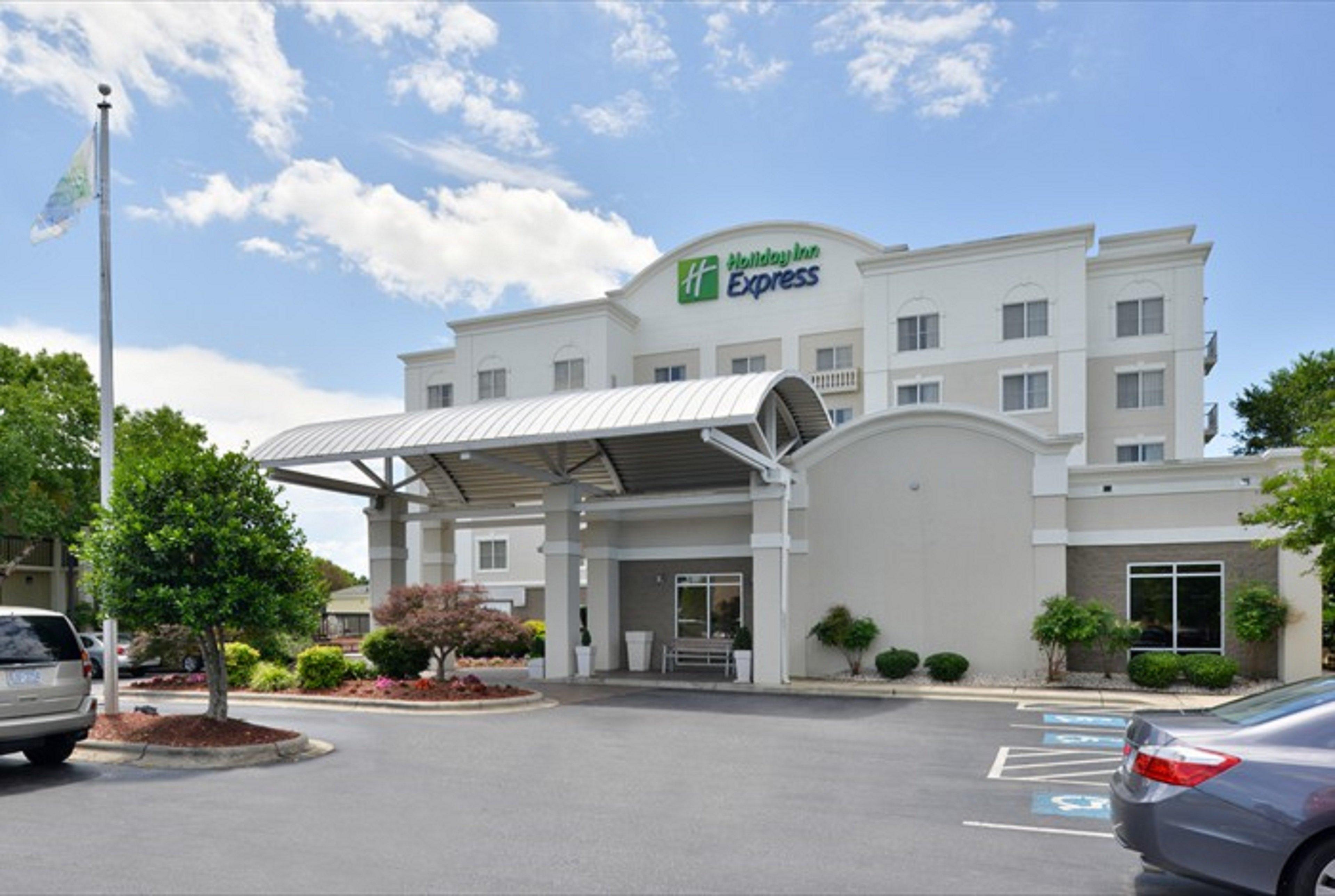 Holiday Inn Express Hotel & Suites Mooresville - Lake Norman, An Ihg Hotel Exterior photo